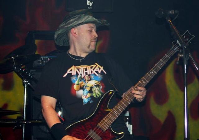 Thanks to Eva + Pascal for the pics!