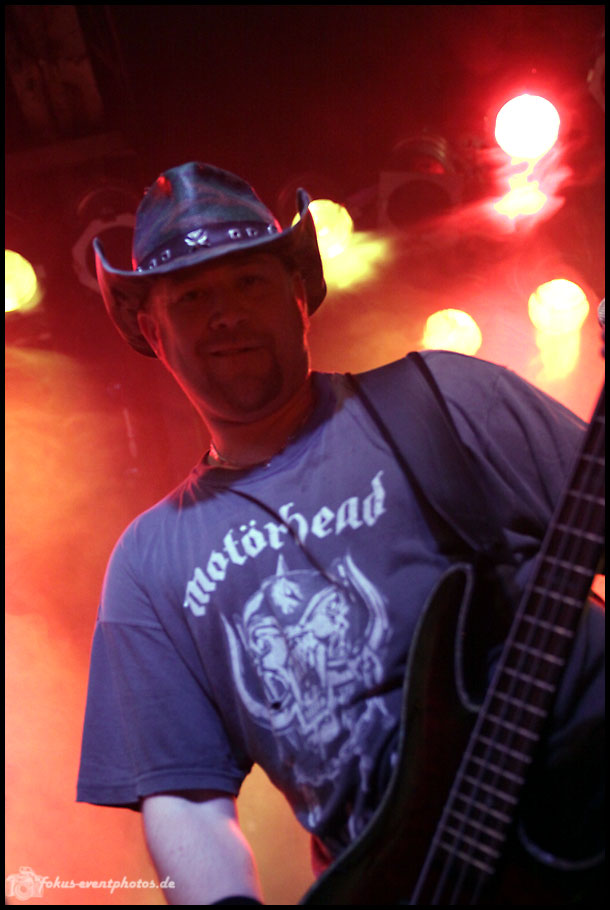 Thanks to JuLe for the pics!