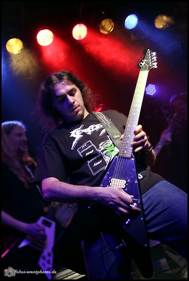 Thanks to JuLe for the pics!