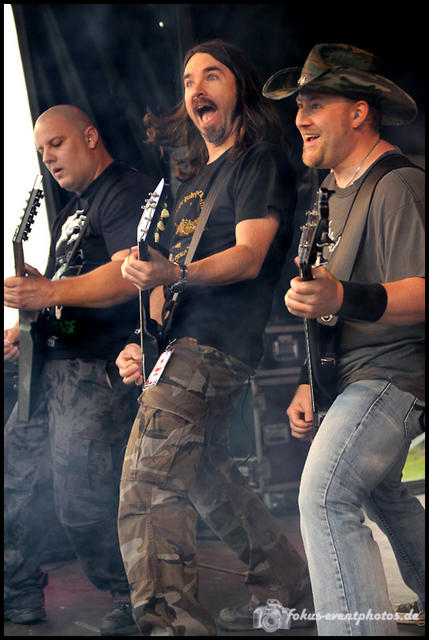 Thanks to JuLe for the pics!