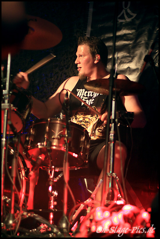 Thanks to JuLe for the pics!