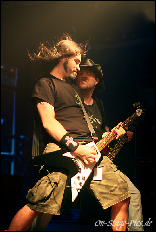 Thanks to JuLe for the pics!