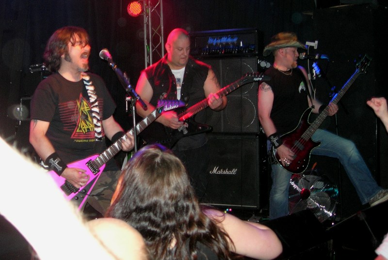 Thanks to Sarah & Vannie for the pics!