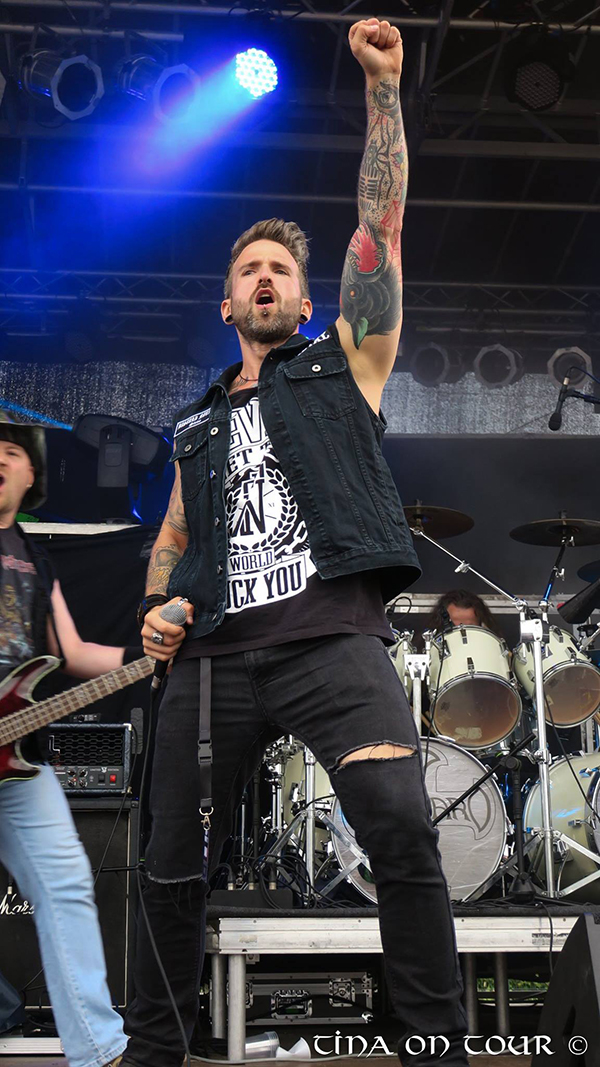 Thanks to Tina for the pic!