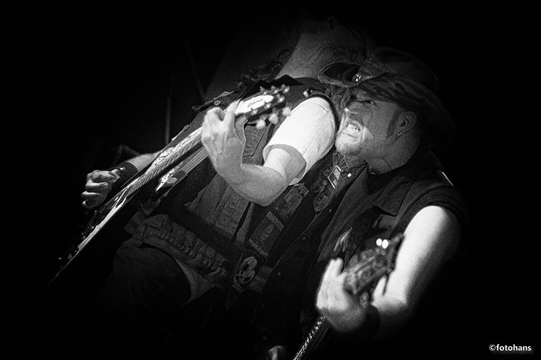 Thanks to Hans for the pic!