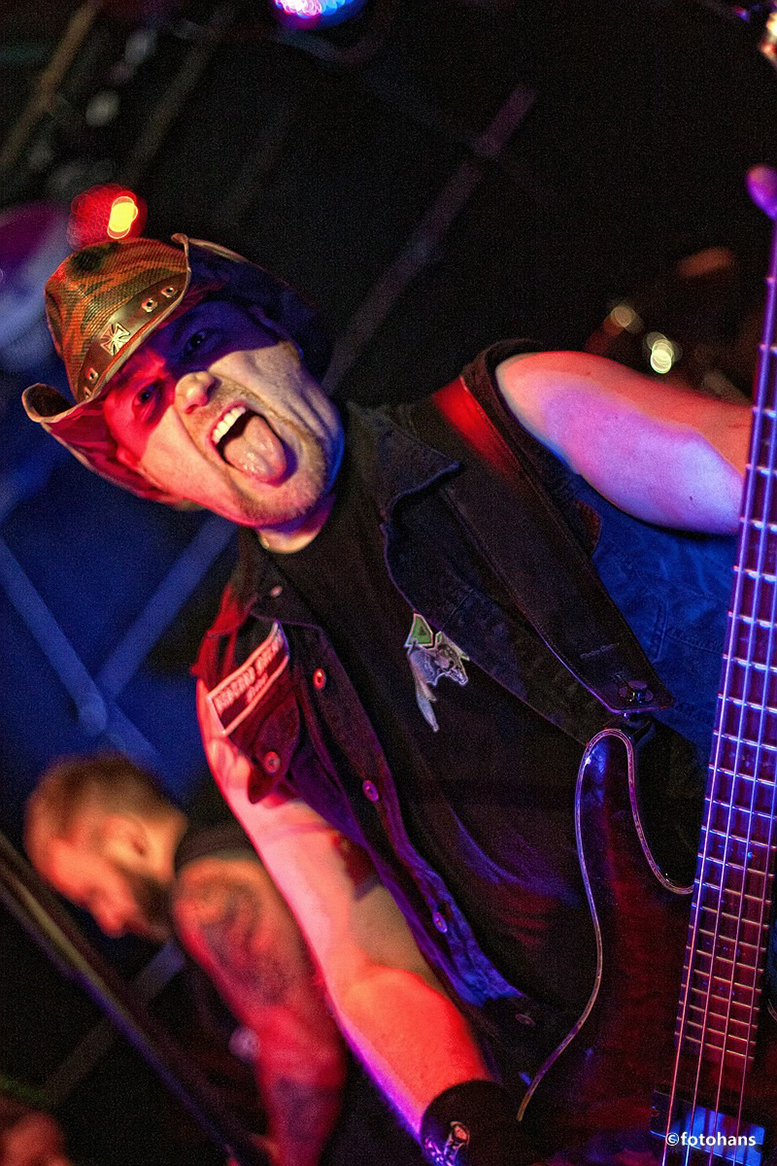 Thanks to Hans for the pic!